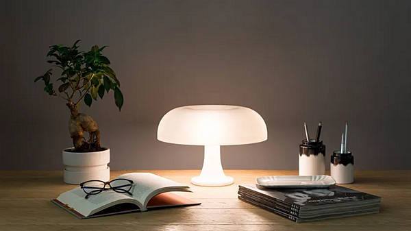 Table lamp made of polycarbonate Nessino Artemide 0039060A, 0039070A factory Artemide from Italy. Foto №4