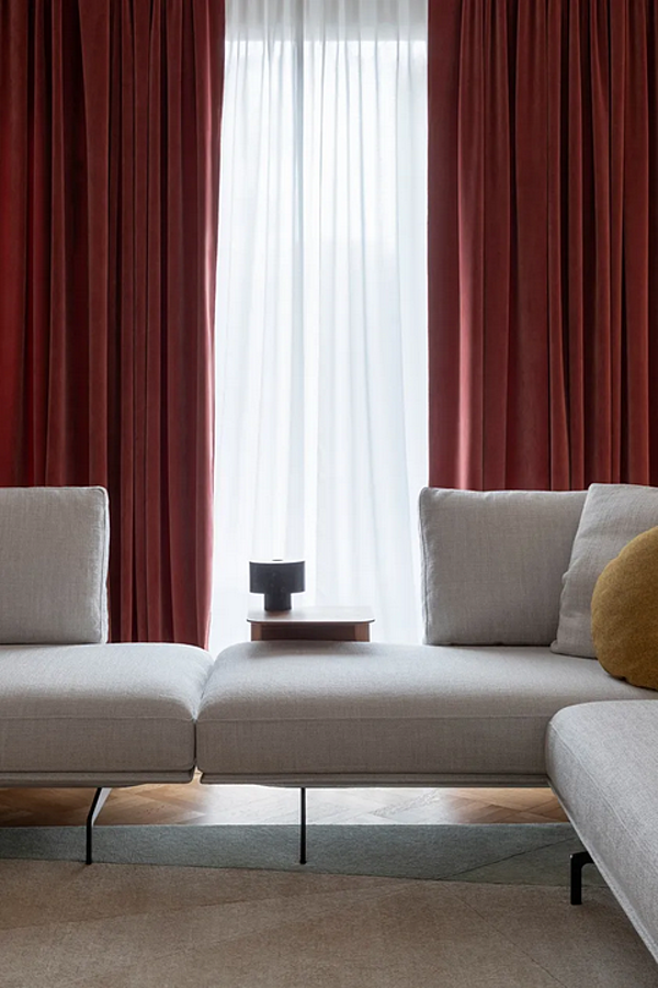 Fabric sofa with removable cover Saba Avant Apres factory SABA from Italy. Foto №7