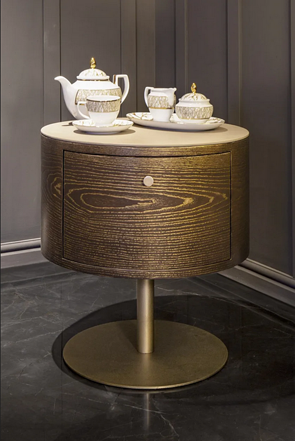 Round ash bedside table FORMITALIA Overseas factory FORMITALIA from Italy. Foto №5