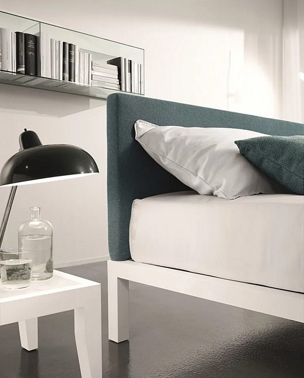 Double bed with upholstered headboard Duomo Design Lera Air factory Duomo Design from Italy. Foto №2
