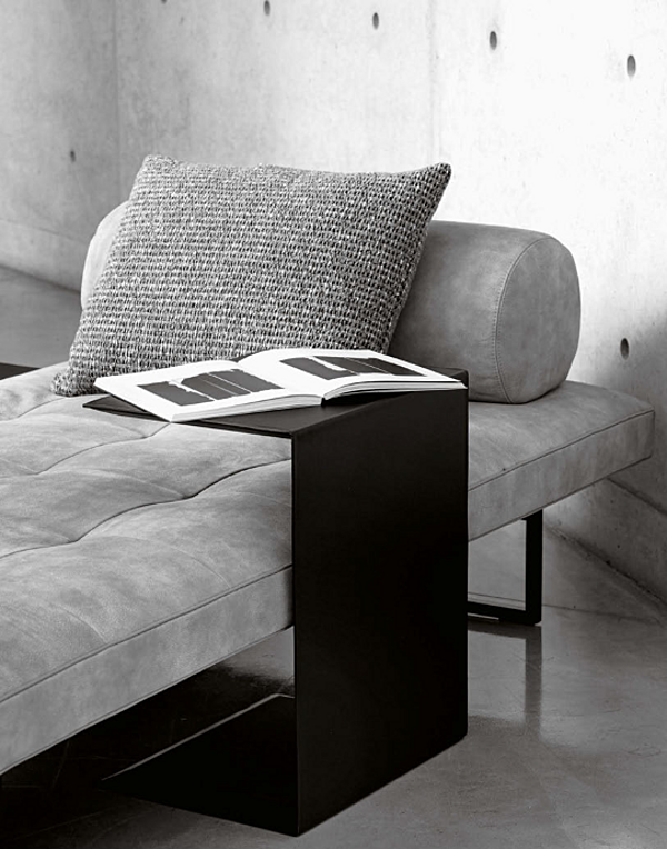 Coffee table Desiree Ludwig 007624 factory DESIREE from Italy. Foto №3