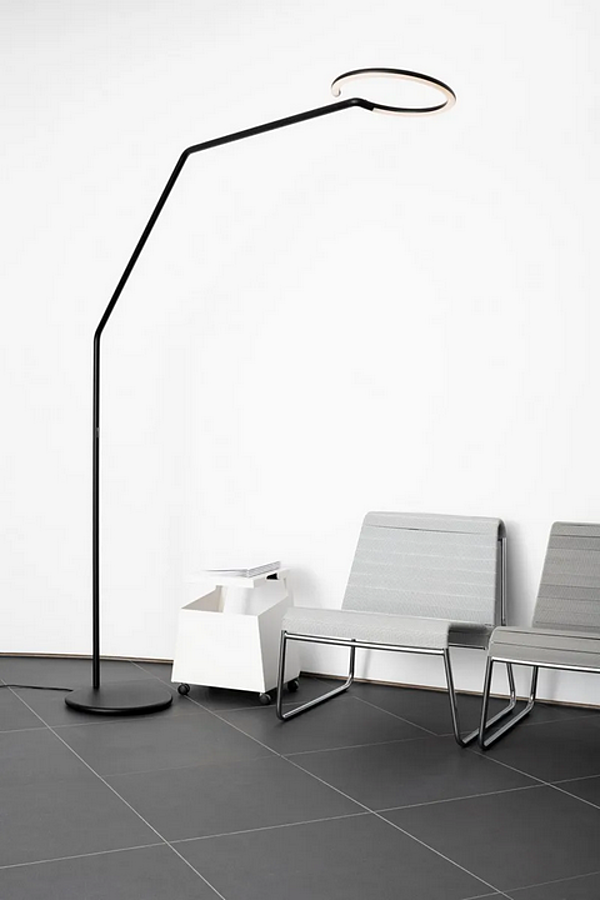 Metal Floor Lamp Vine Light Artemide 1568030A factory Artemide from Italy. Foto №10