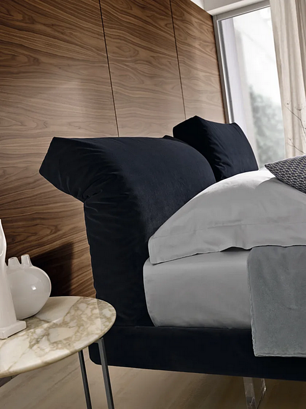 Upholstered fabric double bed with padded headboard Duomo Design Scarlett factory Duomo Design from Italy. Foto №2