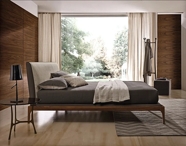 Double bed with upholstered headboard Gladys wood Duomo Design factory Duomo Design from Italy. Foto №4
