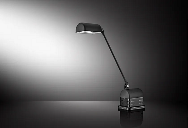LED Metal Table Lamp Daphinette Portable Lumina factory Lumina from Italy. Foto №4