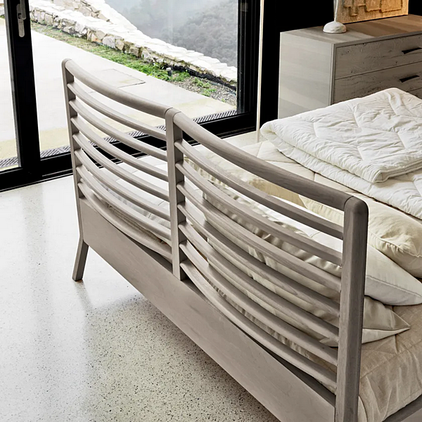 Wooden double bed with upholstered headboard DALE Essentia P 610 factory DALE from Italy. Foto №3