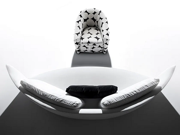 Upholstered armchair with armrests ERBA ITALIA Canzone factory ERBA ITALIA from Italy. Foto №4