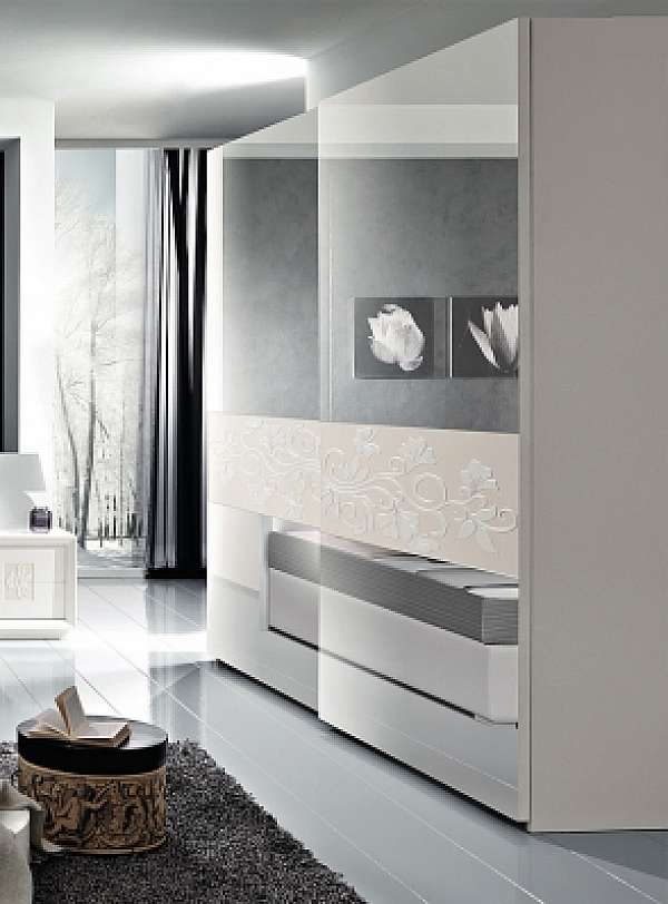 Cupboard EURO DESIGN 1575 A factory EURO DESIGN from Italy. Foto №1