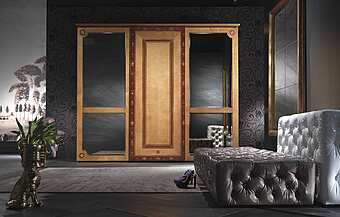 Mirrored wooden wardrobe with sliding doors CARPANELLI Sissi factory CARPANELLI from Italy