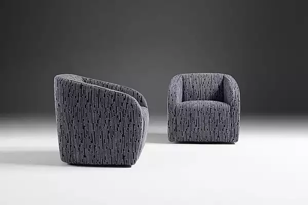 Swivel fabric armchair with removable cover Egoitaliano Carlotta factory Egoitaliano from Italy. Foto №5