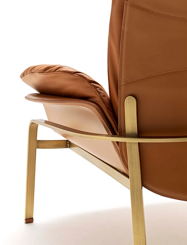 Upholstered leather armchair with armrests Electa Relax FASEM factory FASEM from Italy. Foto №4