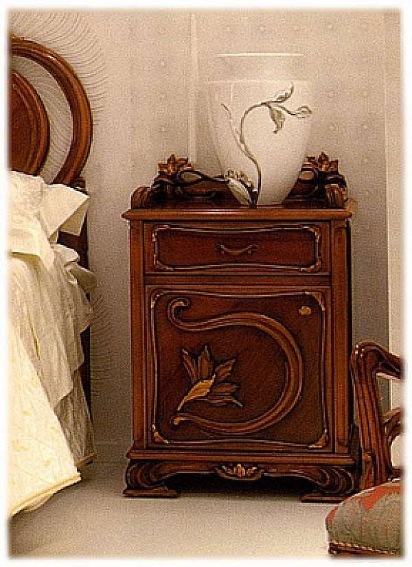 Bedside table MEDEA 2051 factory MEDEA from Italy. Foto №1