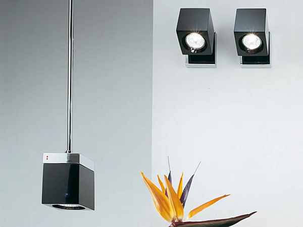 Wall Mounted Adjustable Spotlight Cubetto Fabbian factory Fabbian from Italy. Foto №3