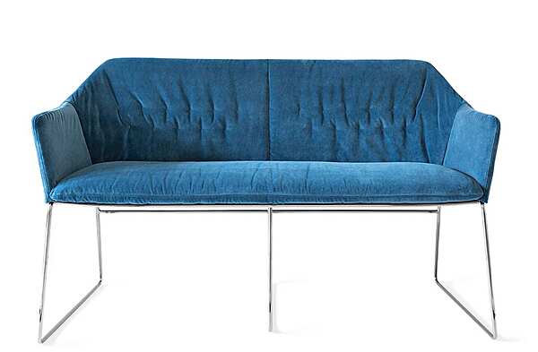 2 Seater Fabric Garden Sofa with Removable Cover Saba New York Outdoor factory SABA from Italy. Foto №1