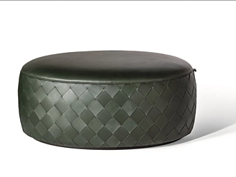 Oval leather pouf POLTRONA FRAU Grant de Luxe factory POLTRONA FRAU from Italy