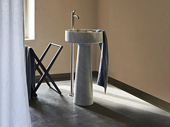 Freestanding Round Marble Washbasin AGAPE Bjhon 1 Freestanding Round Marble Washbasin AGAPE Bjhon 1 factory Agape from Italy