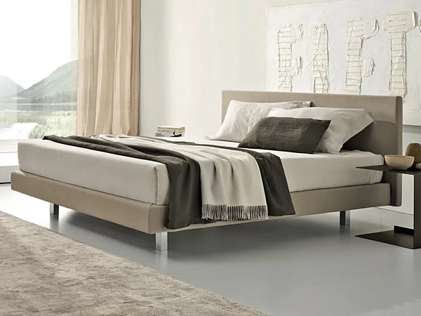 Upholstered double bed with soft back Duomo Design Derby factory Duomo Design from Italy. Foto №1