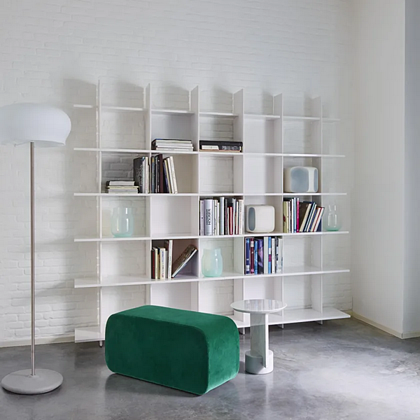 Open sectional bookcase in wood LIGNE ROSET Alliteration factory LIGNE ROSET from Italy. Foto №2