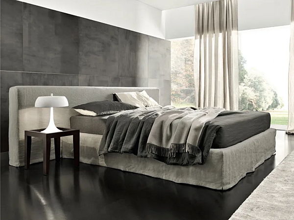 Upholstered double bed with soft backrest Duomo Design Wonder factory Duomo Design from Italy. Foto №1