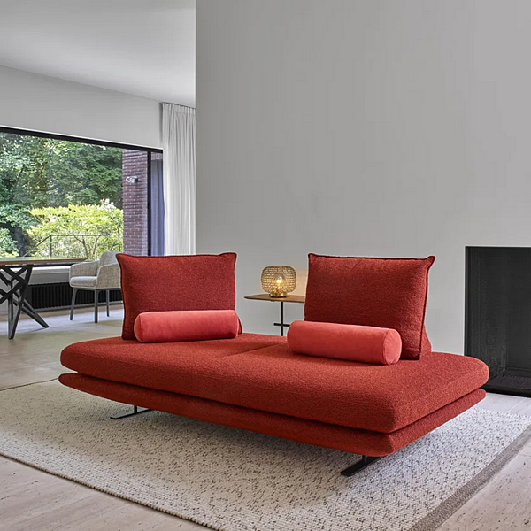 Rectangular Handmade Wool Rug LIGNE ROSET Rue d Hauteville 10052275-10052276 factory LIGNE ROSET from Italy. Foto №3