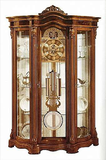 Clock V-12