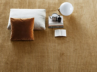 Rectangular handmade rug loop cut Molteni & C Rectangular handmade rug loop cut Molteni & C factory Molteni & C.(+VITRA) from Italy
