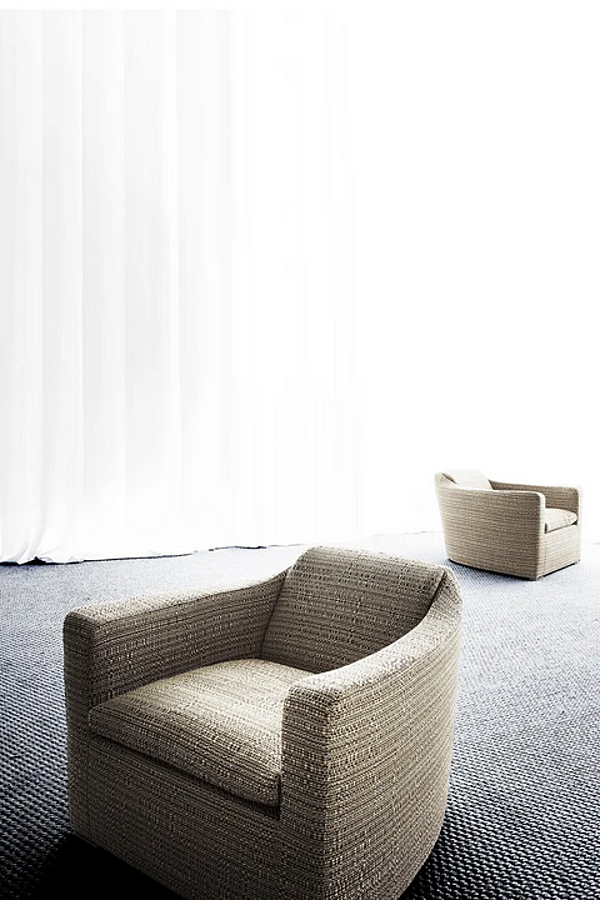 Upholstered armchair with armrests ERBA ITALIA Profile factory ERBA ITALIA from Italy. Foto №3