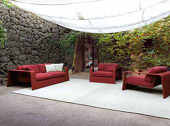 Couch PAOLA LENTI B18SD