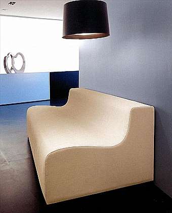 Couch DELLA ROVERE Moby