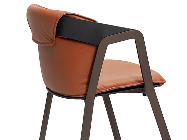 Polypropylene chair with integrated cushion Kristalia Compas factory Kristalia from Italy. Foto №5