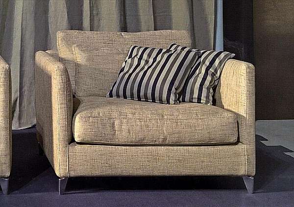 Armchair VIBIEFFE 960-ZONE Poltrone factory VIBIEFFE from Italy. Foto №1