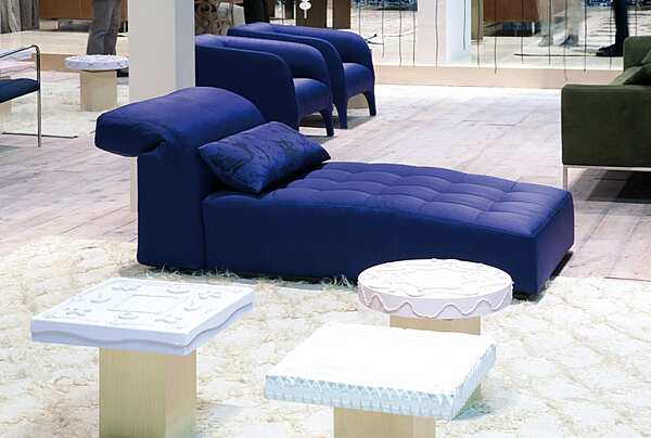 Fabric Day Bed with Soft Backrest ERBA ITALIA Love Collection factory ERBA ITALIA from Italy. Foto №1