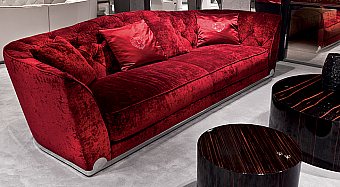 Couch W 553