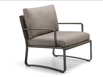 Garden armchair with armrests Phoenix Molteni & C Garden armchair with armrests Phoenix Molteni & C factory Molteni & C.(+VITRA) from Italy