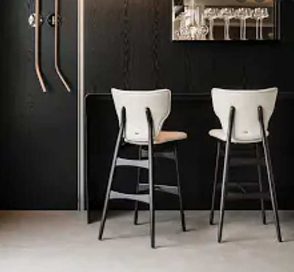 Bar stool CATTELAN ITALIA Archirivolto DUMBO factory CATTELAN ITALIA from Italy. Foto №3