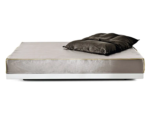 Fabric Sofa Bed with Upholstered Back Saba Bed Breakfast factory SABA from Italy. Foto №2