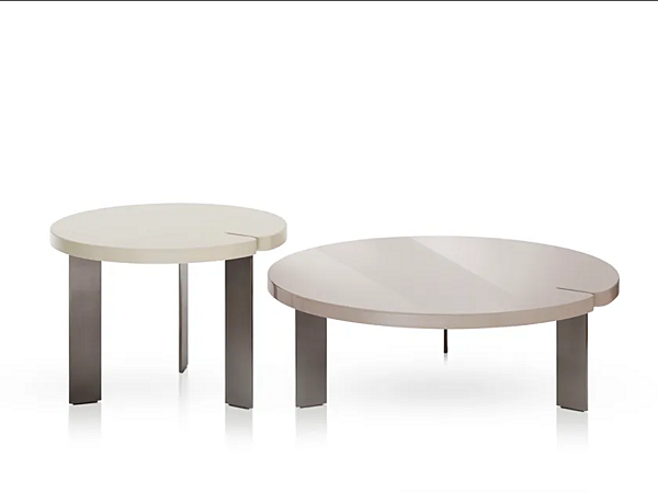 Round wooden coffee table Butter Saba factory SABA from Italy. Foto №1