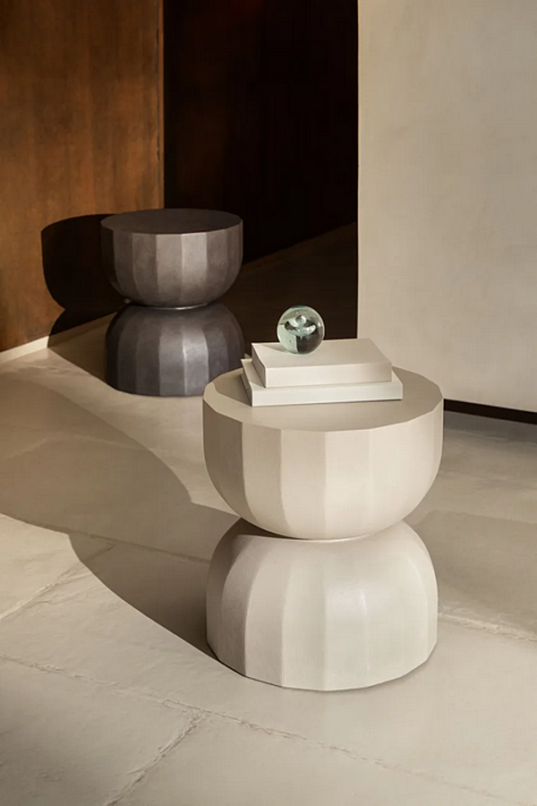 Round polyurethane coffee table Saba Teo factory SABA from Italy. Foto №5