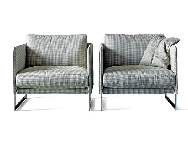 Sled base fabric armchair with armrests Saba Livingston factory SABA from Italy. Foto №2