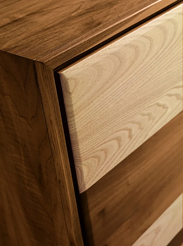 Solid wood sideboard with doors DALE Materia A 103 factory DALE from Italy. Foto №5