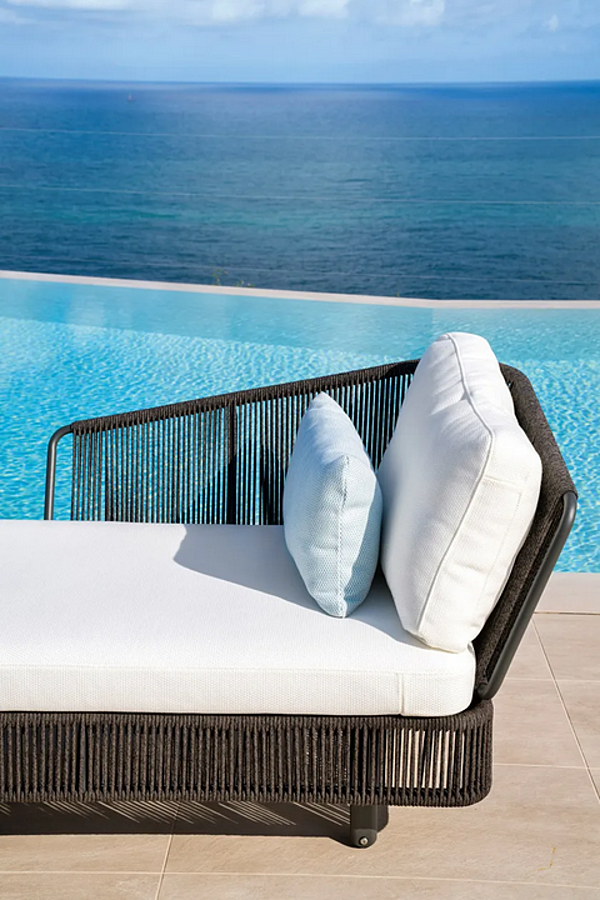 Garden Daybed with Upholstered Backrest in Powder Coated Aluminium VARASCHIN Tibidabo 1430/1430A, 1431/1431A factory VARASCHIN from Italy. Foto №16