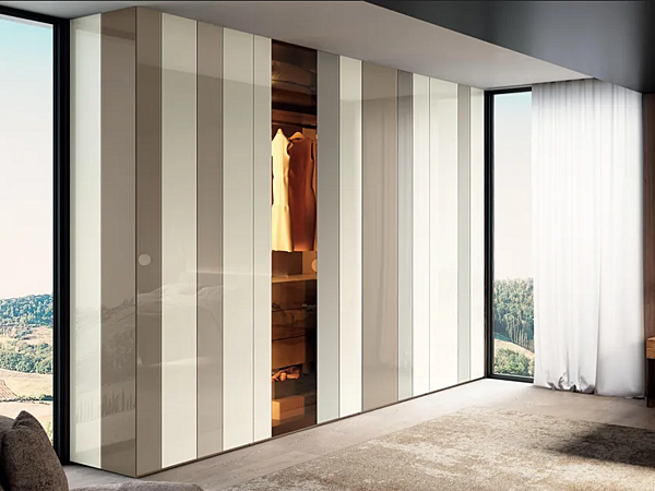 Sectional glass wardrobe LAGO N O W 2741 2741 factory LAGO from Italy. Foto №1