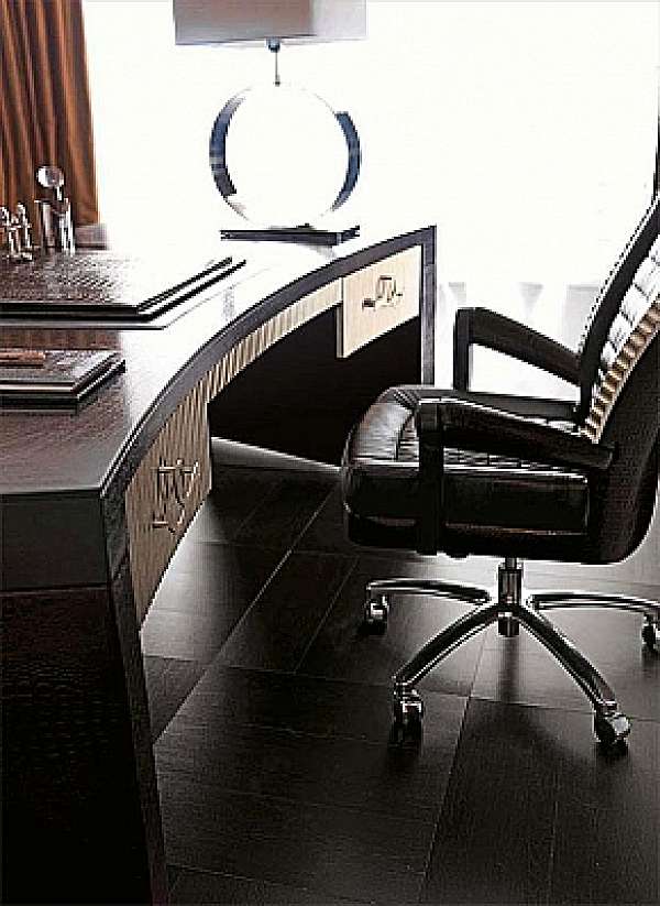 Desk FLORENCE COLLECTIONS 580 factory FLORENCE COLLECTIONS from Italy. Foto №4