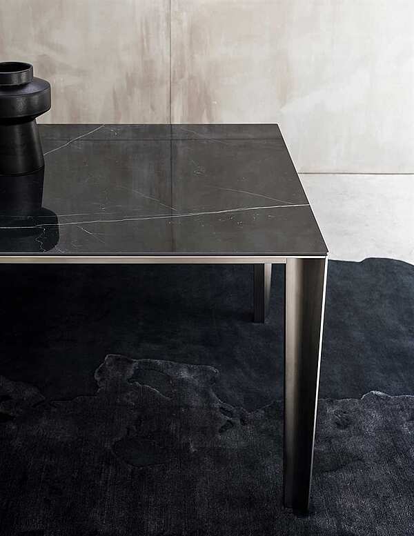 Table DESALTO Skin - ceramic / glass top 698 factory DESALTO from Italy. Foto №5