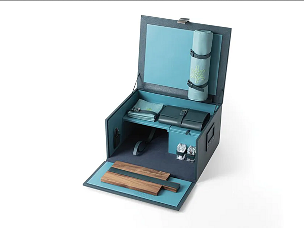 Outdoor storage box GIORGETTI Picknick Truhe GA473G factory GIORGETTI from Italy. Foto №1