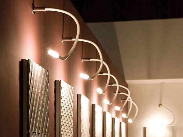 Silicone wall lamp with swing arm Fabbian Snake factory Fabbian from Italy. Foto №4