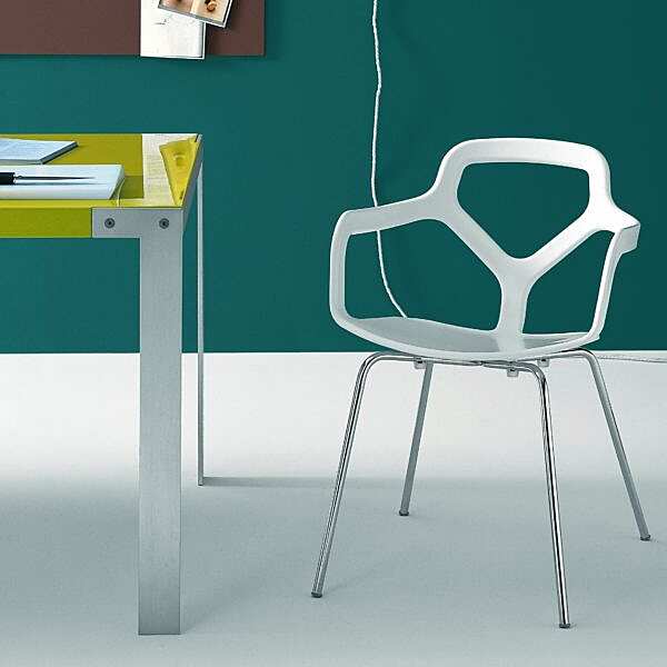 Chair DESALTO Trace - chair 528 factory DESALTO from Italy. Foto №4