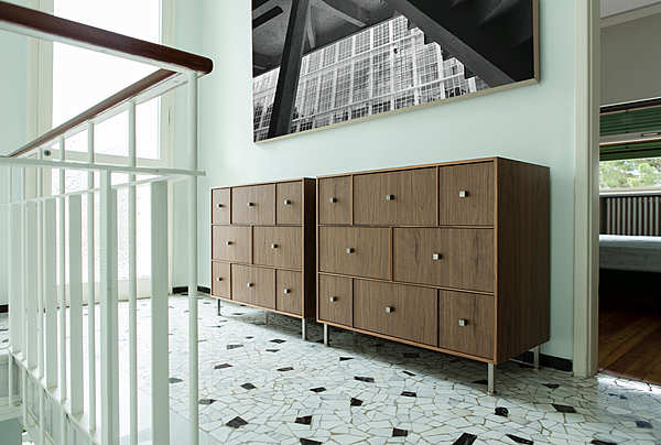 Chest of drawers PORADA Rucellai basso legno factory PORADA from Italy. Foto №1