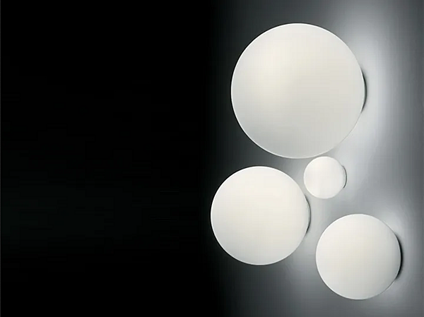 Halogen Blown Glass Wall Lamp Artemide Dioscuri 0112010A/0116010A/0117010A /1039110A factory Artemide from Italy. Foto №2