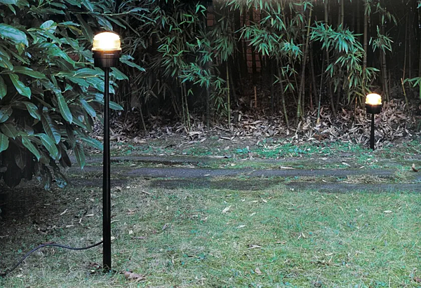 Aluminium Bollard Light Fresnel Oluce 1148 factory Oluce from Italy. Foto №2